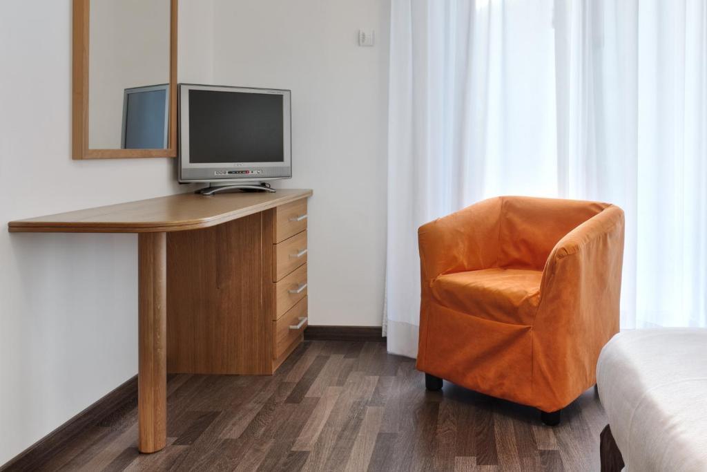 Sporthotel Villa Stella Torbole Sul Garda Room photo